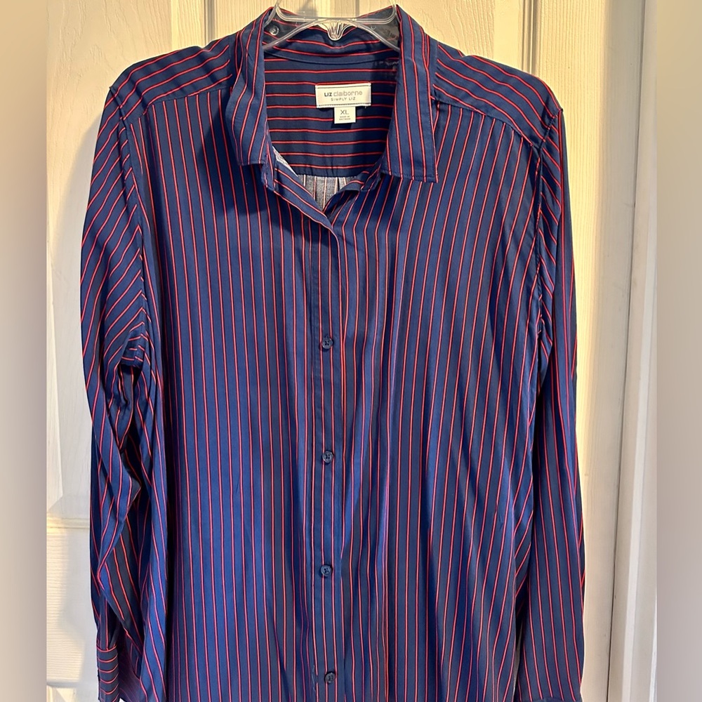 New Liz Claiborne Shirt
